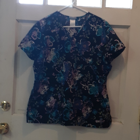 Medical scrub - Picture 7 of 8